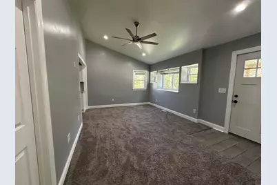 291 N Wheatland Avenue, Columbus, OH 43204 - Photo 10