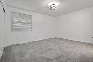 1855 Fontenay Ct, Columbus, OH 43235 - Photo 32