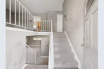 5446 Mellowbrook Court, Columbus, OH 43232 - Photo 2