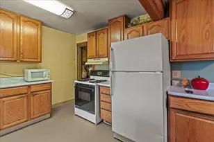 1570 Briarwood Ave, Columbus, OH 43211 - Photo 12