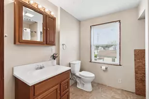 1474 Genessee Ave, Columbus, OH 43211 - Photo 16