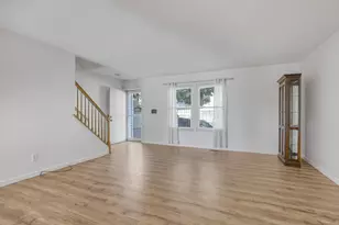 8216 Green Tree Ct, Reynoldsburg, OH 43068 - Photo 10