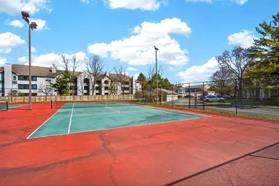 6705 Meadow Creek Dr #205, Columbus, OH 43235 - Photo 32