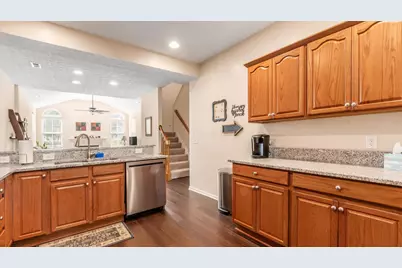 4142 Aumbrey Court #32, New Albany, OH 43054 - Photo 6