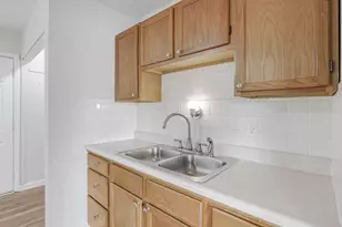 516 Harland Dr, Columbus, OH 43207 - Photo 18
