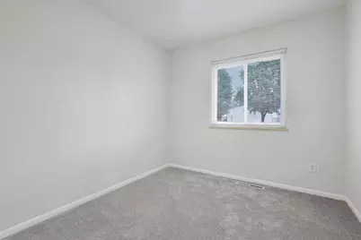 516 Harland Drive, Columbus, OH 43207 - Photo 24