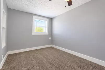 404 N 10th Street, Newark, OH 43055 - Photo 12