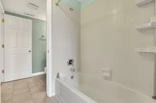 38 W Hoster St, Columbus, OH 43215 - Photo 26