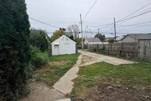 2533 Sullivant Ave, Columbus, OH 43204 - Photo 20