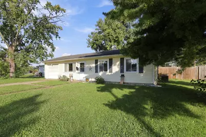 420 Avon Drive, Circleville, OH 43113 - Photo 2