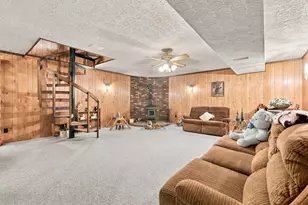 34199 Keller Rd, Logan, OH 43138 - Photo 36