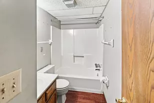 4115 Karl Rd, Columbus, OH 43224 - Photo 16