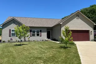 32388 Lilac Ln, Logan, OH 43138 - Photo 1