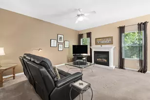 1246 Hall Ln, Gahanna, OH 43230 - Photo 6
