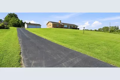 2464 Lees Road, Newark, OH 43055 - Photo 2
