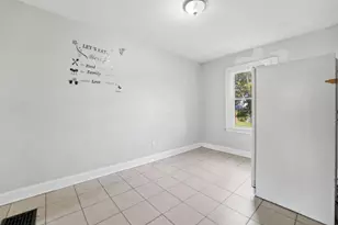 1662 E Sycamore St, Columbus, OH 43206 - Photo 10