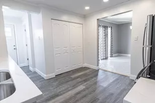 592 S Hague Ave, Columbus, OH 43204 - Photo 14