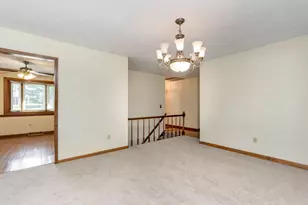 13805 Cobblestone Ln NW, Pickerington, OH 43147 - Photo 10