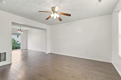 1349 Wagy Square, Pataskala, OH 43062 - Photo 6