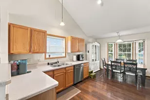 5850 Wellbrid Drive, Galloway, OH 43119 - Photo 14