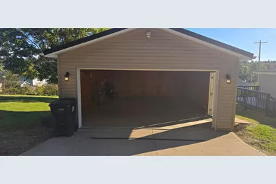 101 Porcelain Street, New Lexington, OH 43764 - Photo 2
