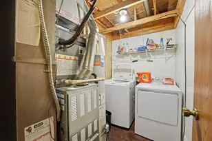1089 Esther Dr, Columbus, OH 43207 - Photo 32