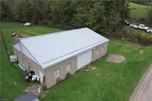 33451 Edwina Rd, Lewisville, OH 43754 - Photo 4