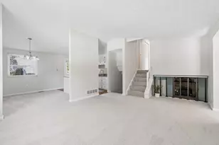 3936 Blueberry Hollow Rd, Columbus, OH 43230 - Photo 6