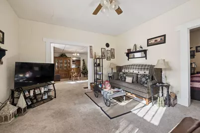199 N Market Street, Mount Sterling, OH 43143 - Photo 2