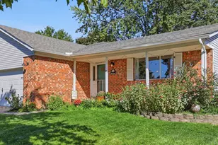 5620 Orchid Pl, Columbus, OH 43235 - Photo 2