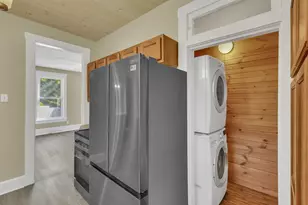 229 N Spring St, Logan, OH 43138 - Photo 20