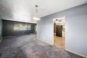 1483 Courtright Rd, Columbus, OH 43227 - Photo 4