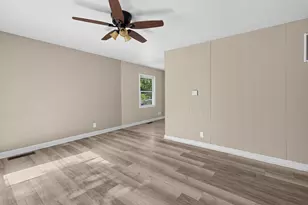 126 Phelps Rd, Columbus, OH 43207 - Photo 6