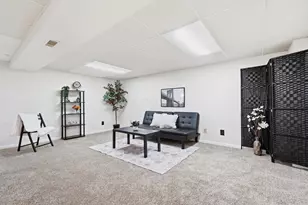1349 Bellflower Ave, Columbus, OH 43204 - Photo 26