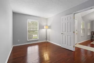 6330 Commonwealth Dr, Westerville, OH 43082 - Photo 10