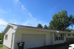 2740 Village Dr, Zanesville, OH 43701 - Photo 40