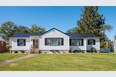2033 Normandy Circle, Zanesville, OH 43701 - Photo 1