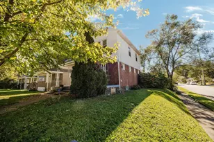 1749 Sullivant Ave, Columbus, OH 43223 - Photo 4