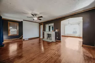 1749 Sullivant Ave, Columbus, OH 43223 - Photo 10