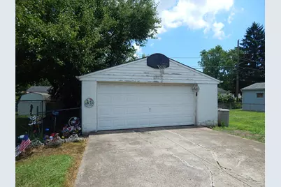 3700 Clearwater Drive, Columbus, OH 43232 - Photo 2