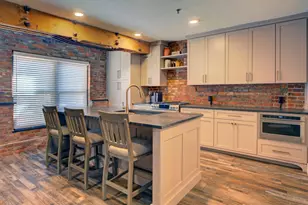 51 W Blenkner St, Columbus, OH 43215 - Photo 10