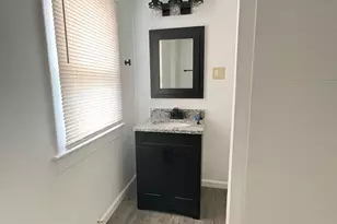 1343 E Kossuth St, Columbus, OH 43206 - Photo 8