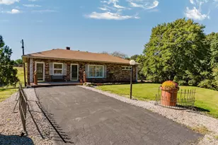 15231 Wolfe-Bennett Rd, Nelsonville, OH 45764 - Photo 2