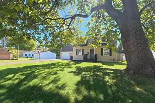 2235 Barrymore Ave, Columbus, OH 43219 - Photo 2