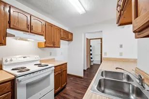 3967 Karl Rd, Columbus, OH 43224 - Photo 18
