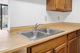3967 Karl Rd, Columbus, OH 43224 - Photo 16