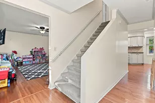 609 Grist Run Rd, Westerville, OH 43082 - Photo 2
