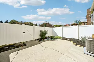 5873 Parkbridge Ln, Dublin, OH 43016 - Photo 26