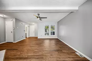 5873 Parkbridge Ln, Dublin, OH 43016 - Photo 6