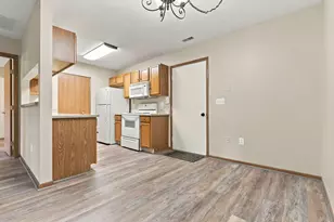 3732 Colony Hill Dr, Zanesville, OH 43701 - Photo 8